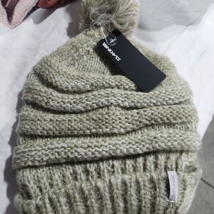 Dakine Cream Knit Beanie